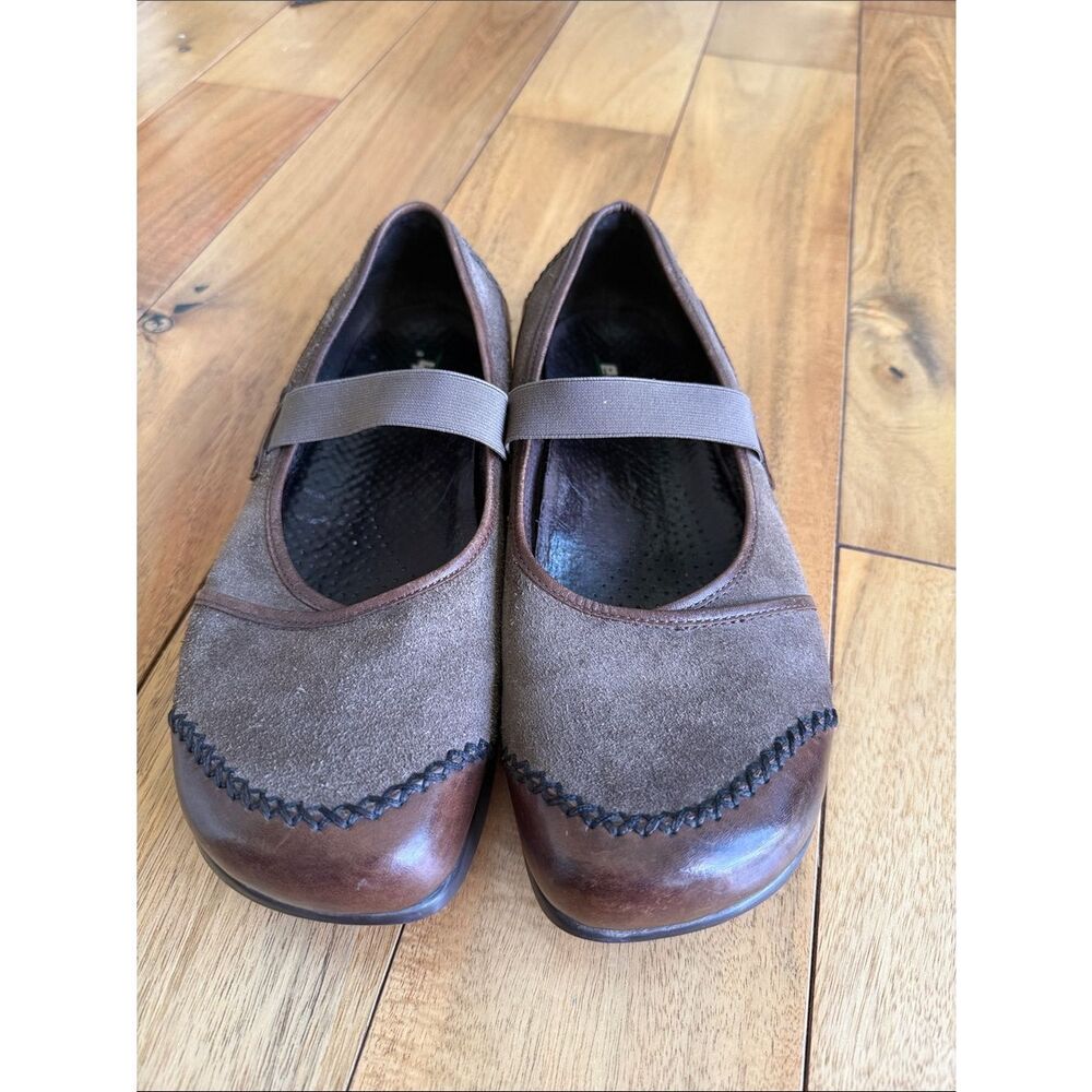 Earth “Allure” shoes